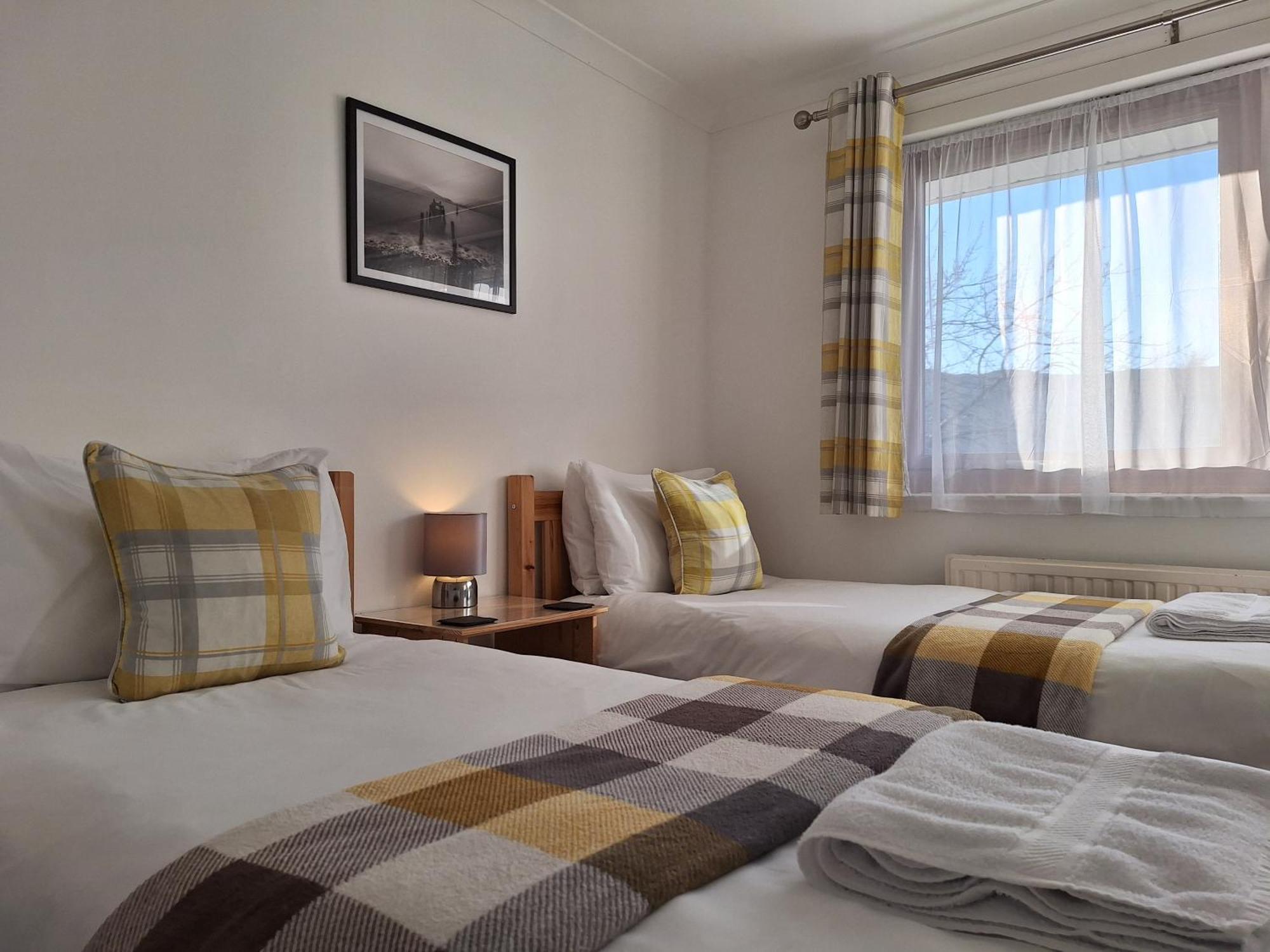 Black Sheep Bunkhouse Fort William Exterior foto